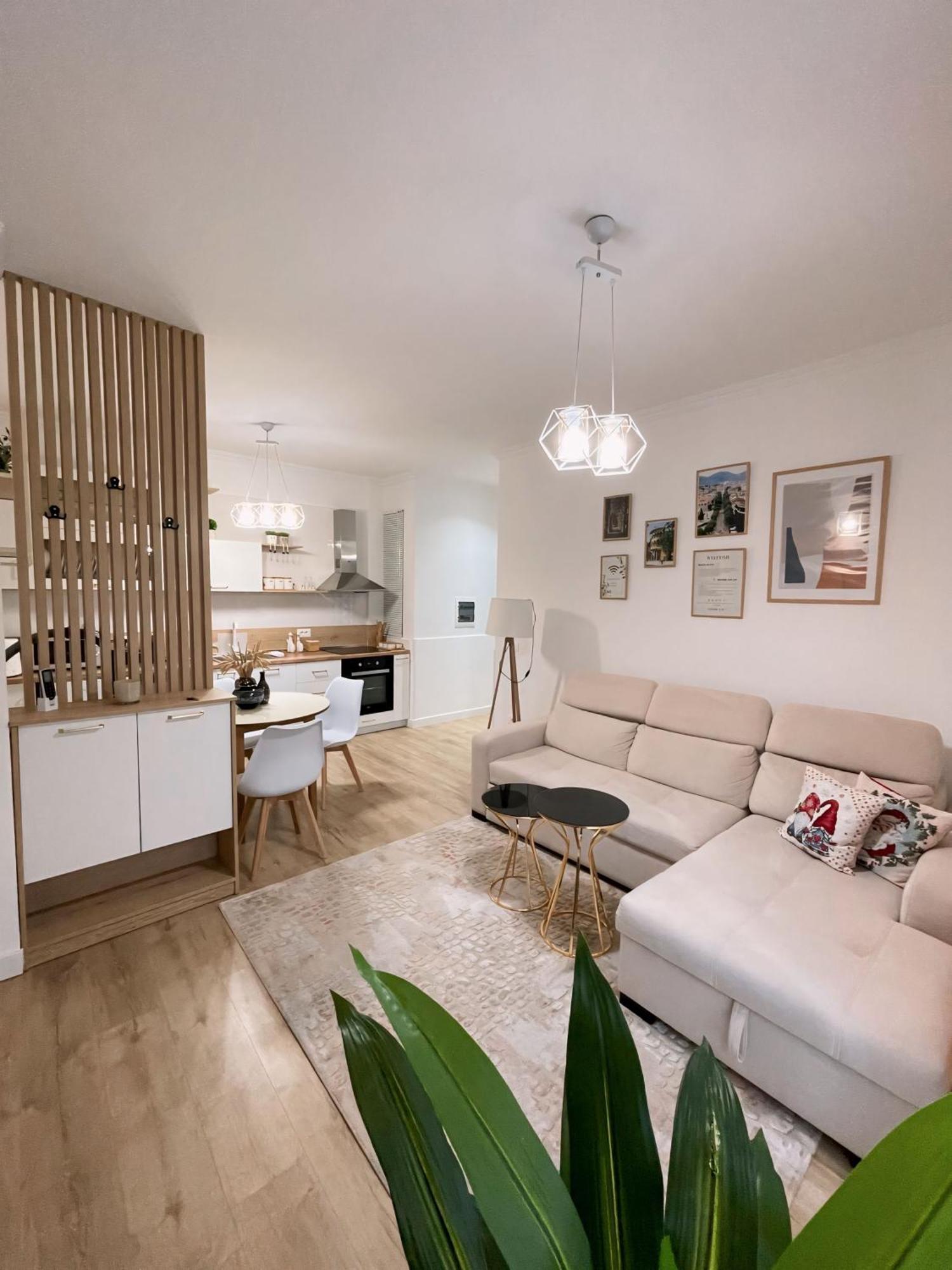 Kesa Apartment Korce Esterno foto